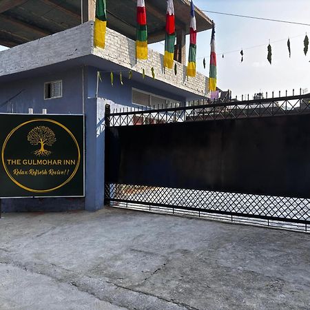 The Gulmohar Inn 구와하티 외부 사진